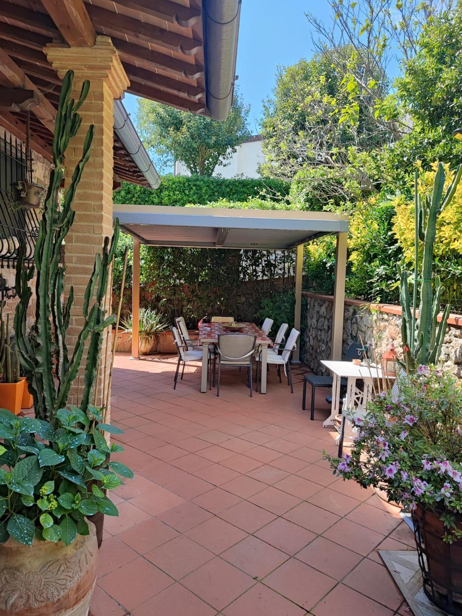Villa Capo Corso Corsanico-Bargecchia Eksteriør billede