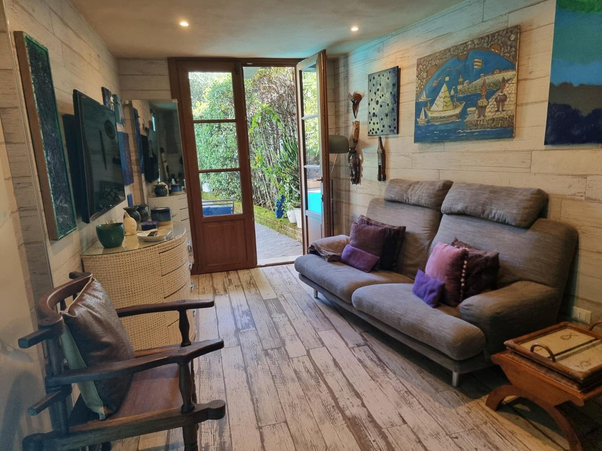 Villa Capo Corso Corsanico-Bargecchia Eksteriør billede